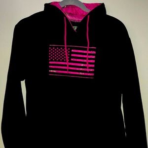 BRAND NEW Mossy Oak hoodie